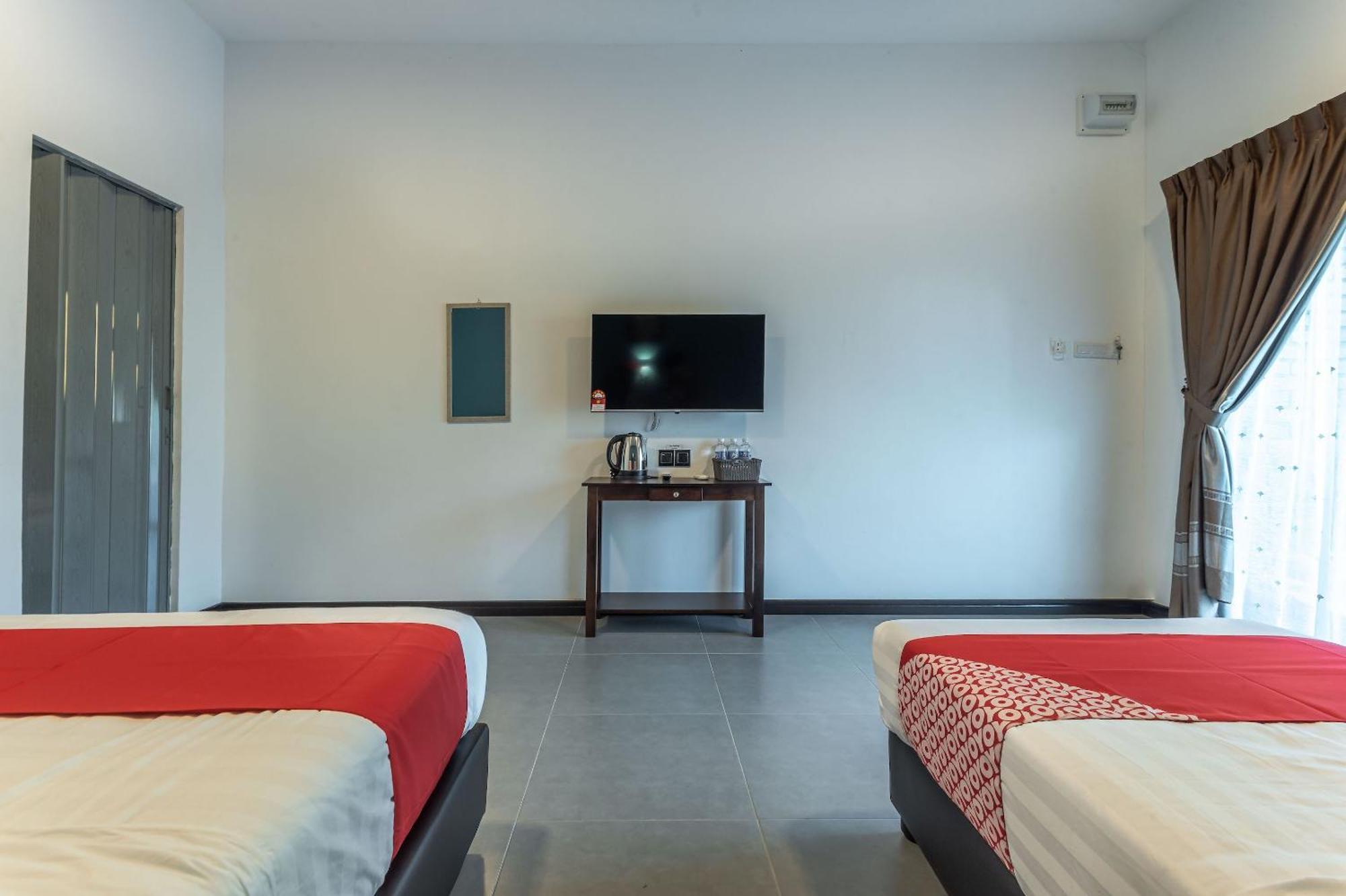 Oyo 90149 Pua Family Semporna Hotell Eksteriør bilde